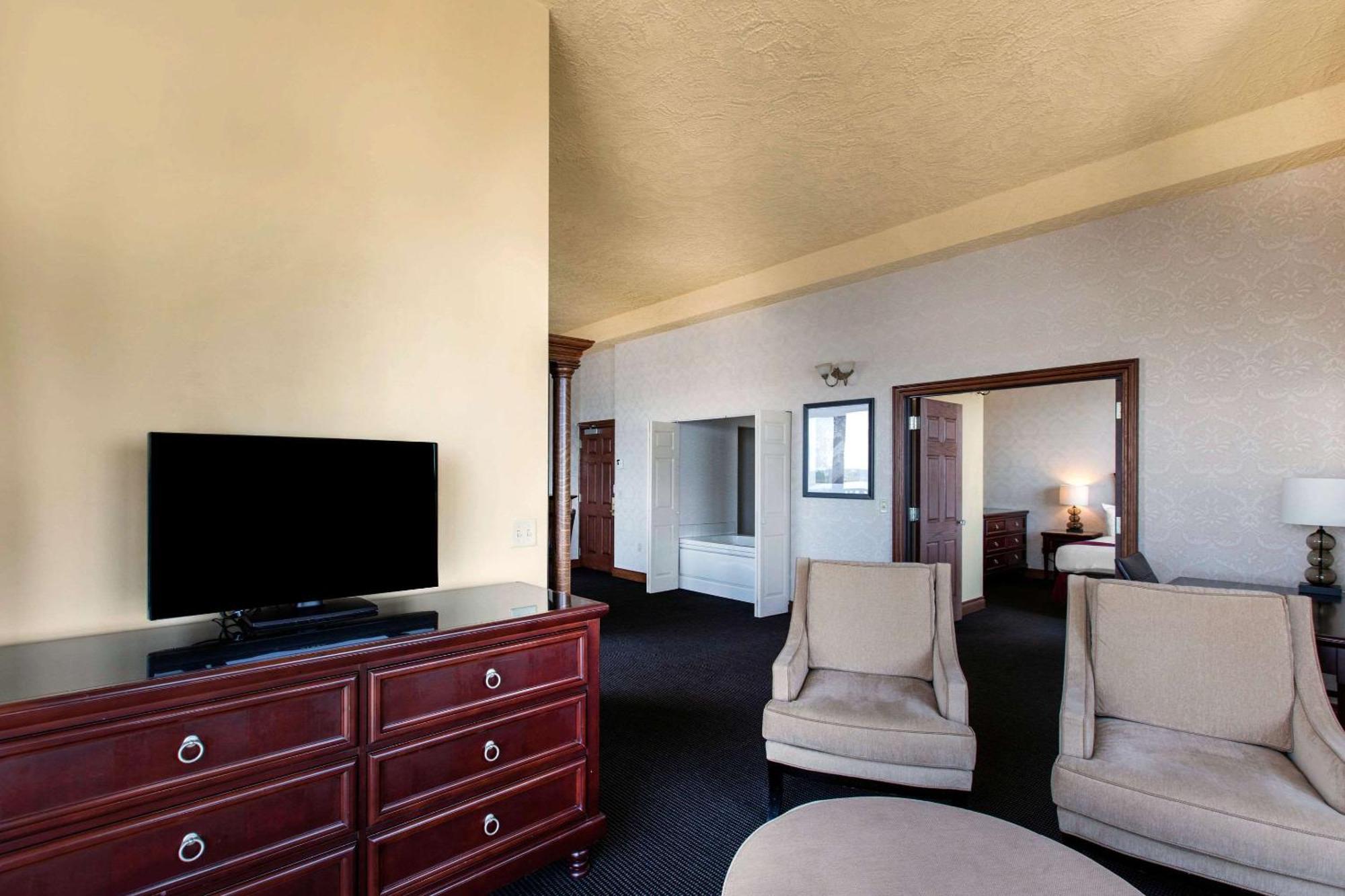 Shoreline Inn & Conference Center, Ascend Hotel Collection Muskegon Esterno foto