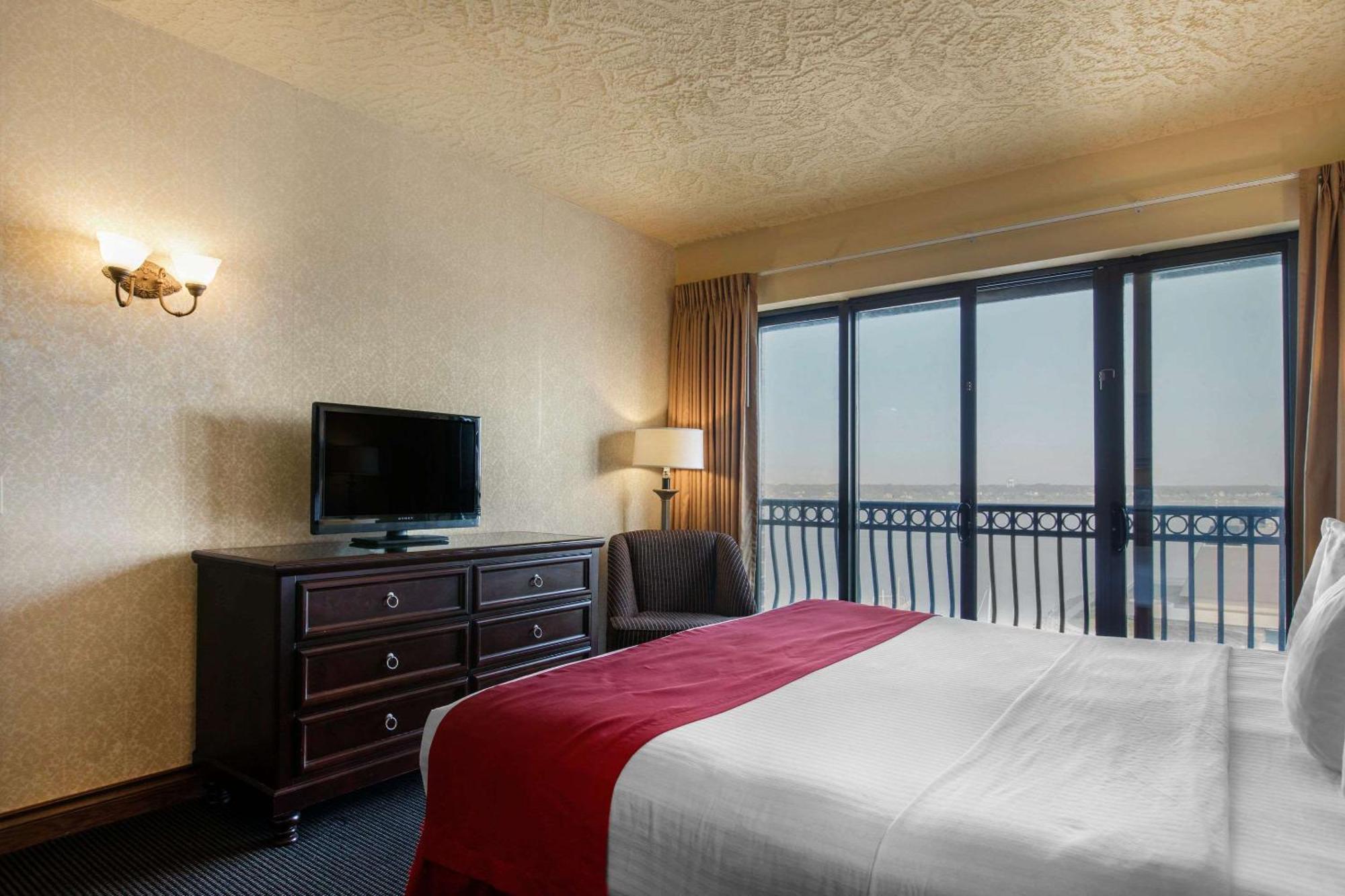 Shoreline Inn & Conference Center, Ascend Hotel Collection Muskegon Esterno foto